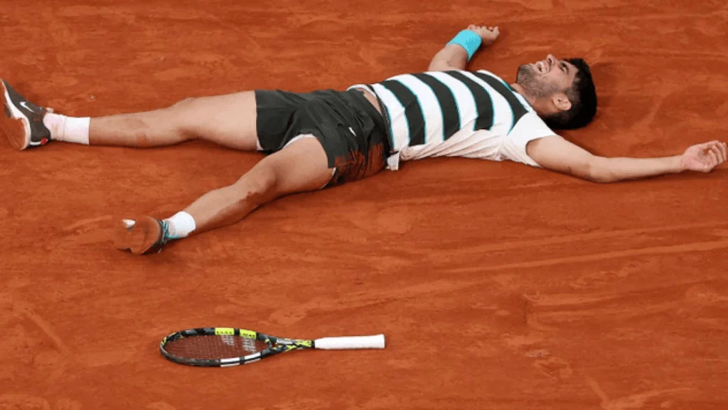 Kemenangan Dramatis Carlos Alcaraz di Roland Garros 2025